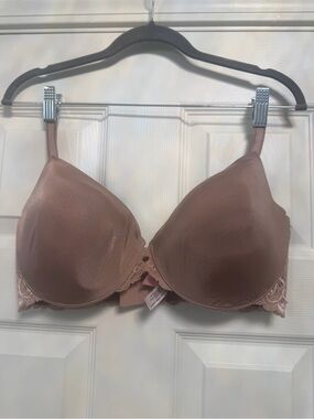 Victoria’s Secret Everyday Smooth Molded Bra — Rose Taupe, 38DD
